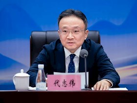 下定決心，走出瀘州發(fā)展 ——興瀘集團召開2024年度總結(jié)表彰會